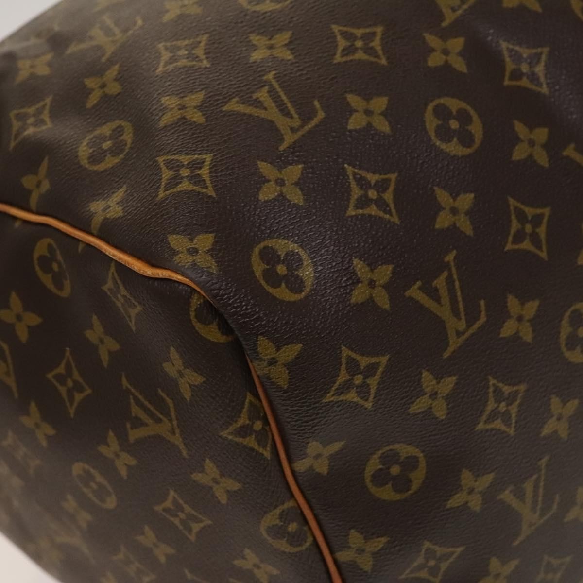 Louis Vuitton Keepall Bag Monogram Canvas Brown Canvas Travel Bag Bag (Pre-Owned)