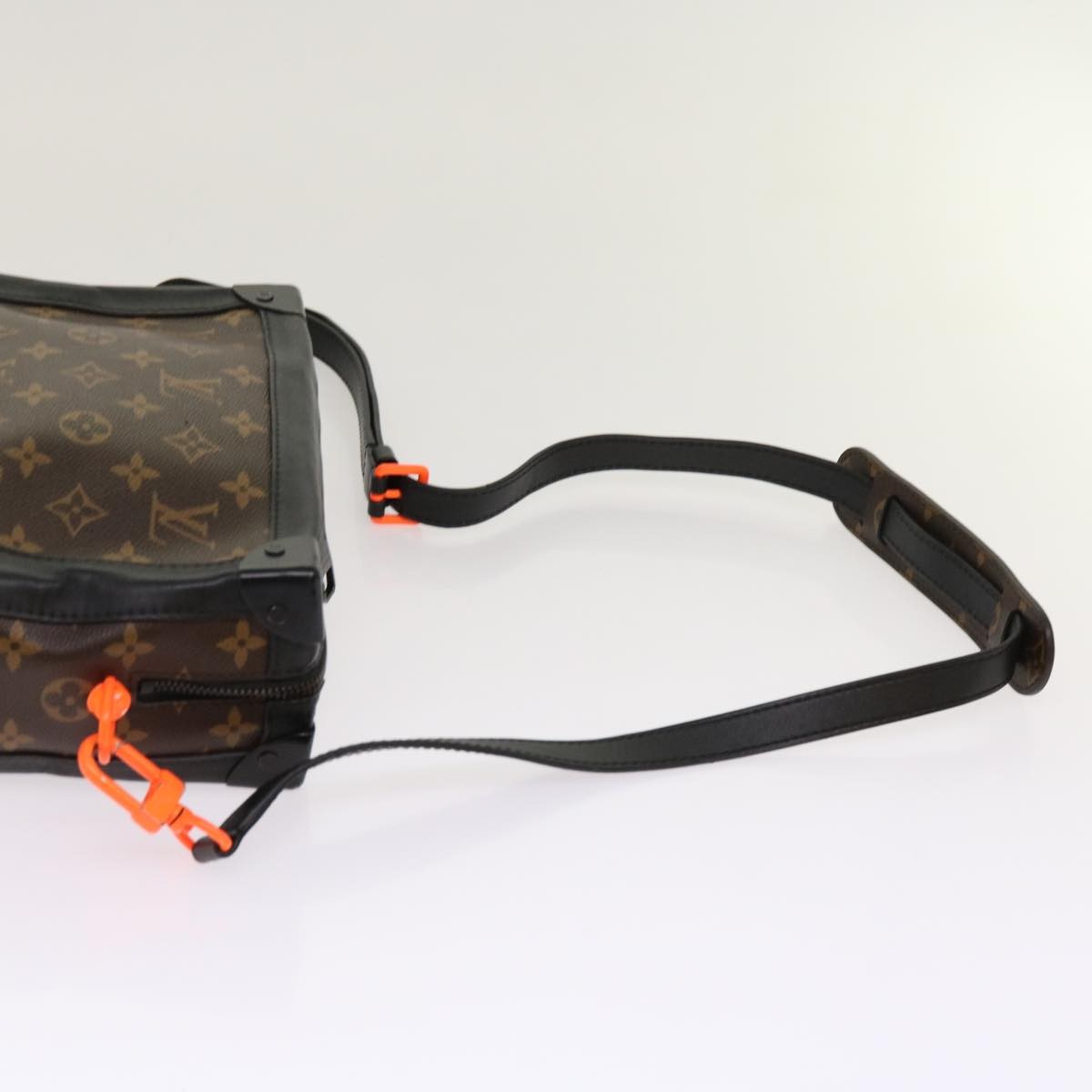 Louis Vuitton Solar Ray Soft Trunk Bag Monogram Canvas Brown Canvas Shoulder Bag Bag (Pre-Owned)