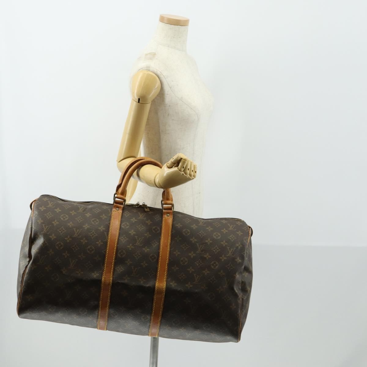 Louis Vuitton Keepall Bag Monogram Canvas Brown Canvas Travel Bag Bag (Pre-Owned)