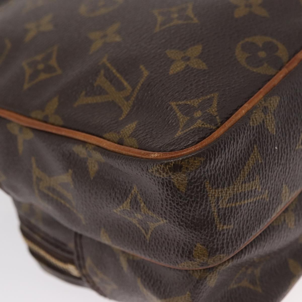 Louis Vuitton Amazone Bag Monogram Canvas Brown Canvas Shoulder Bag Bag (Pre-Owned)