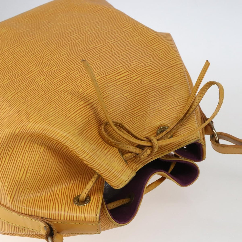 Louis Vuitton Petit Noe Handbag Epi Leather Yellow Leather Shoulder Bag Bag (Pre-Owned)