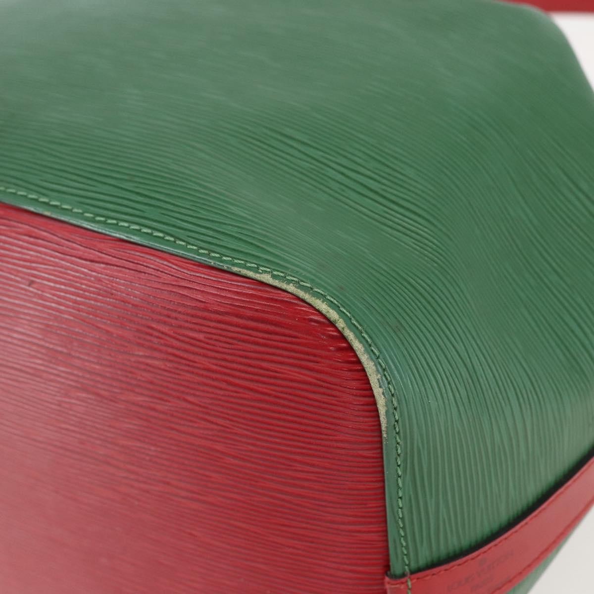 Louis Vuitton Bicolor Petit Noe Handbag Epi Leather Green Leather Shoulder Bag Bag (Pre-Owned)