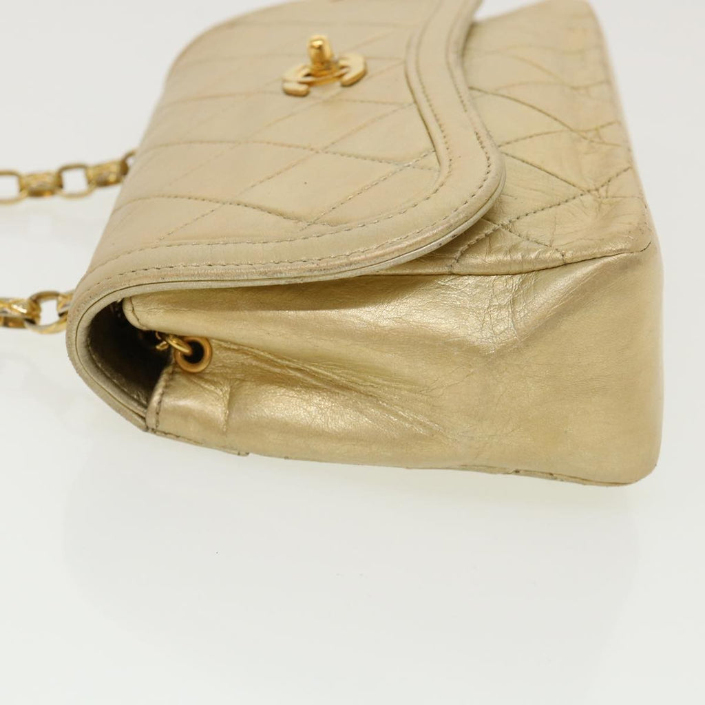 Chanel Vintage Cc Chain Flap Bag Quilted Lambskin Gold Leather Shoulder Bag Bag (Pre-Owned)
