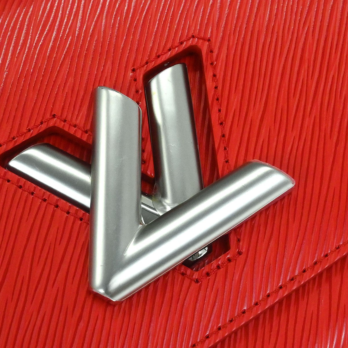 Louis Vuitton Twist Handbag Epi Leather Red Leather Shoulder Bag Bag (Pre-Owned)