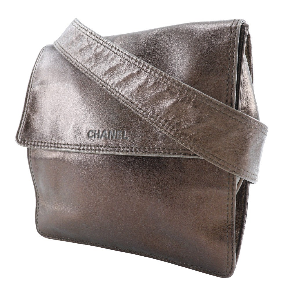 Chanel Vintage Shoulder Bag Leather Brown Leather Shoulder Bag Bag (Pre-Owned)