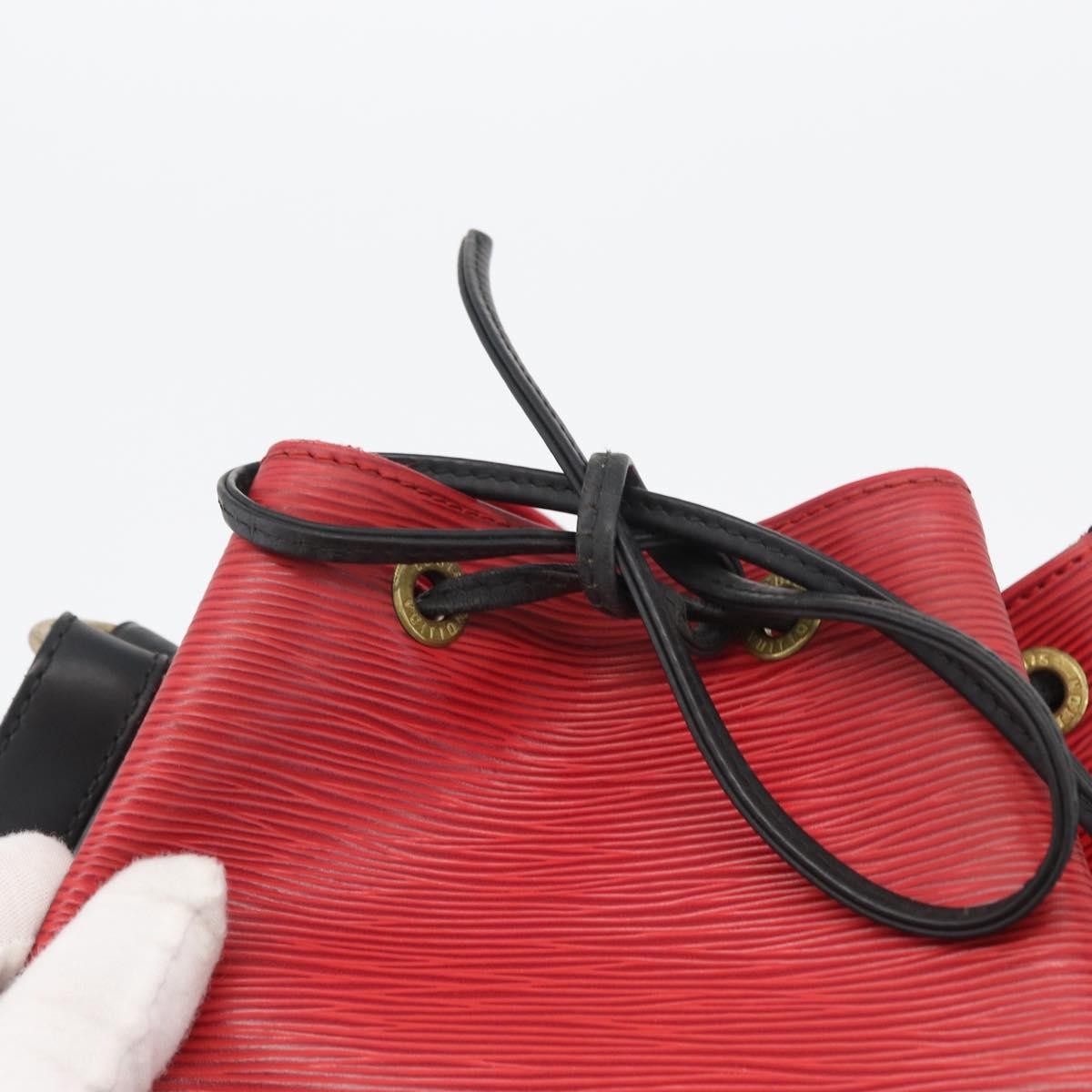 Louis Vuitton Bicolor Petit Noe Handbag Epi Leather Red Leather Shoulder Bag Bag (Pre-Owned)