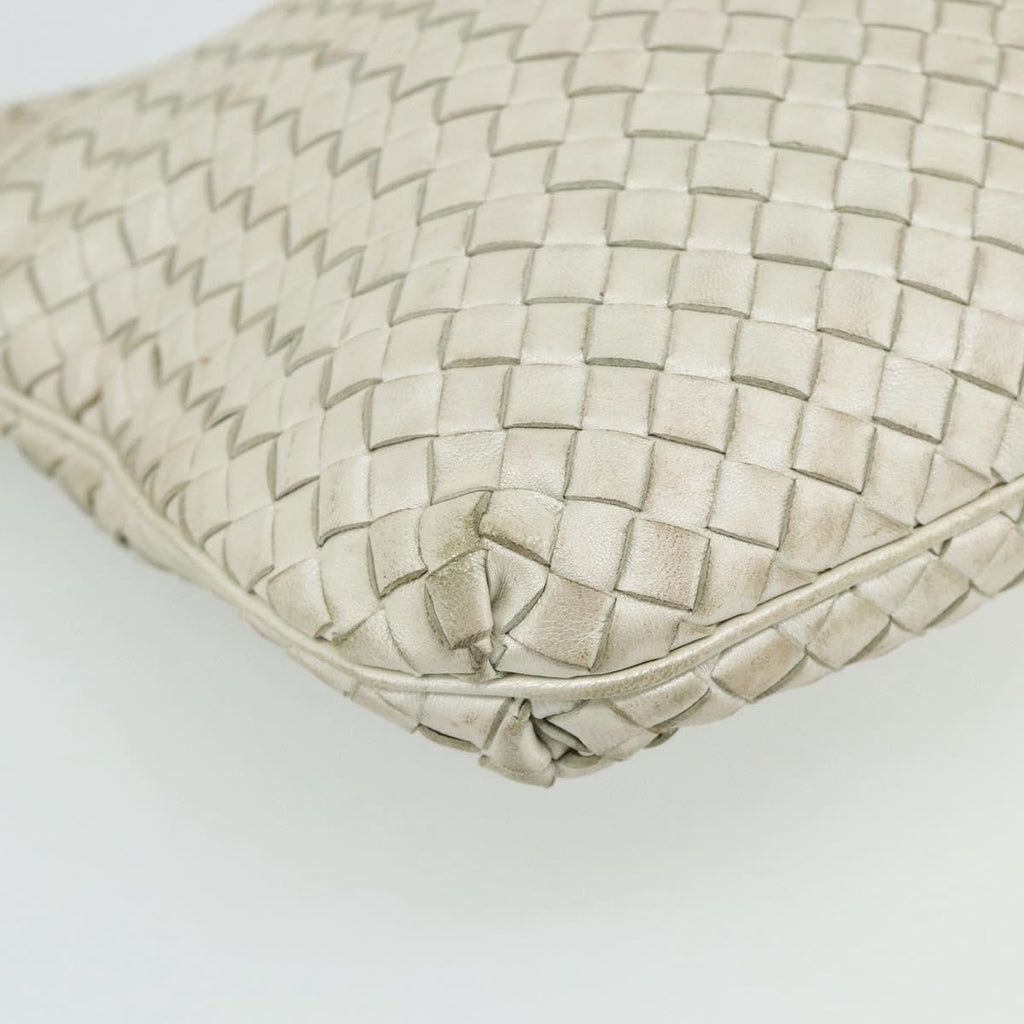 Bottega Veneta Intrecciato Shoulder Bag Leather White Leather Shoulder Bag Bag (Pre-Owned)