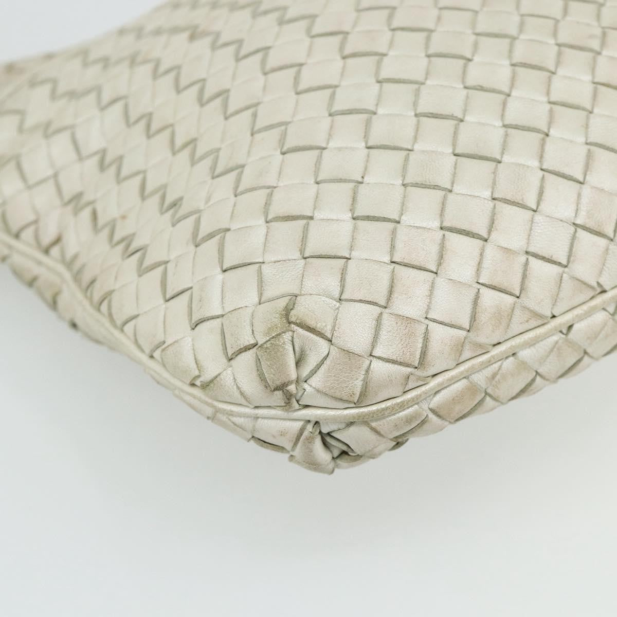 Bottega Veneta Intrecciato Shoulder Bag Leather White Leather Shoulder Bag Bag (Pre-Owned)