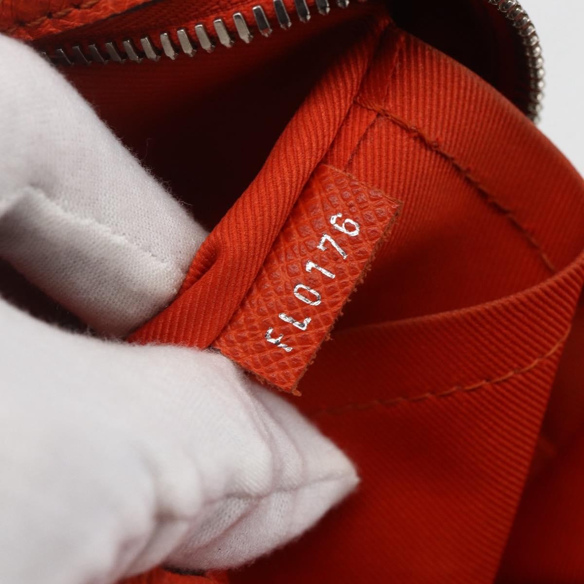 Louis Vuitton Porte-Documents Voyage Briefcase Taiga Leather Orange Leather Briefcase Bag (Pre-Owned)