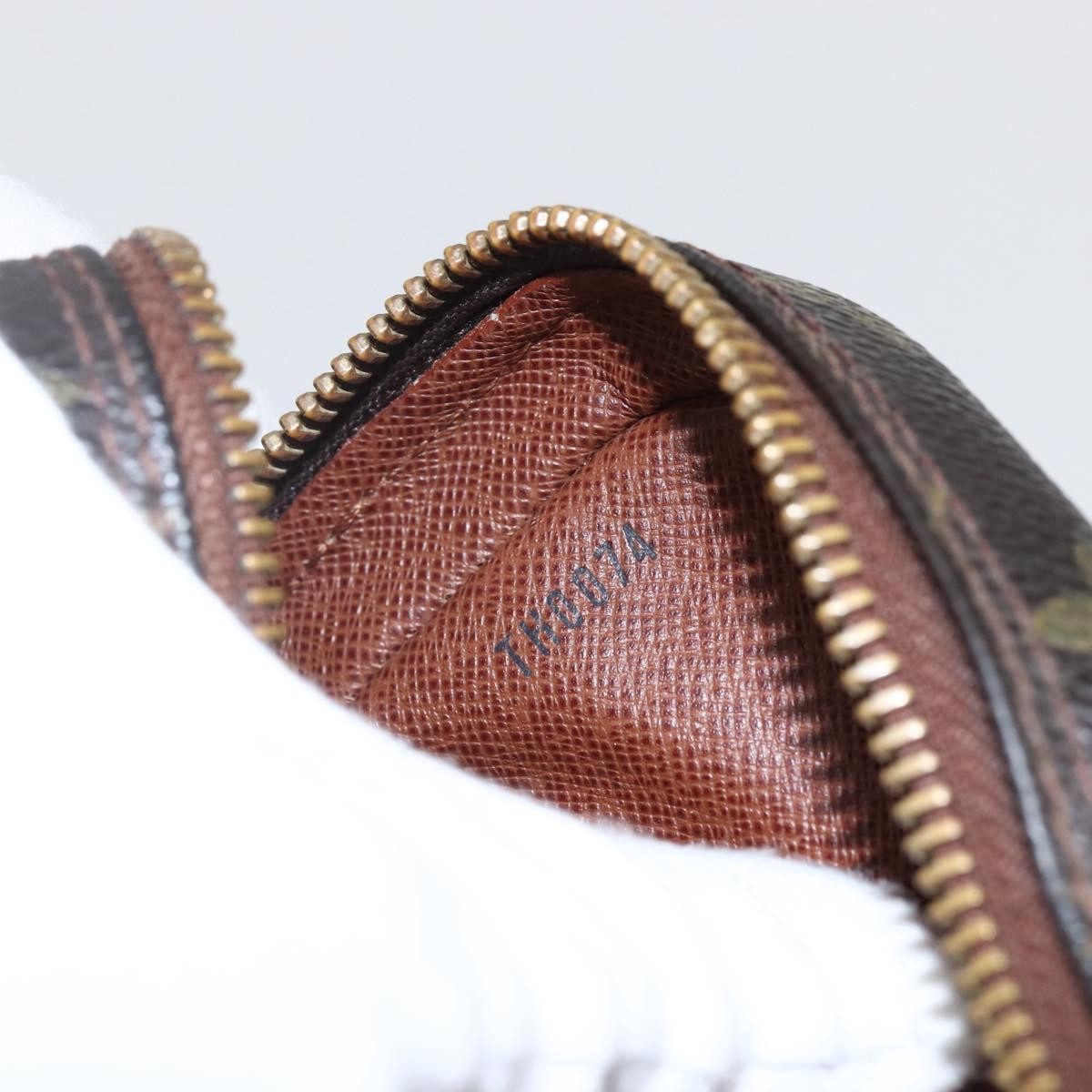 Louis Vuitton Amazone Bag Monogram Canvas Brown Canvas Shoulder Bag Bag (Pre-Owned)