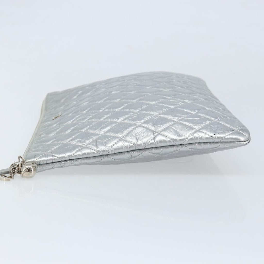 Chanel O Case Clutch Quilted Crumpled Calfskin Silver Leather Clutche & Pouche Bag (Pre-Owned)