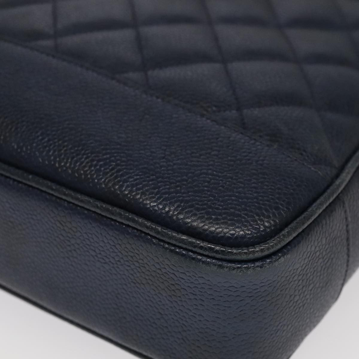Chanel Vintage Shoulder Bag Leather Navy Leather Shoulder Bag Bag (Pre-Owned)