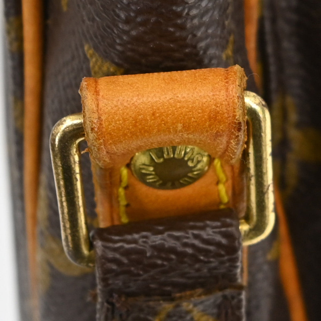 Louis Vuitton Amazone Bag Monogram Canvas Brown Canvas Shoulder Bag Bag (Pre-Owned)