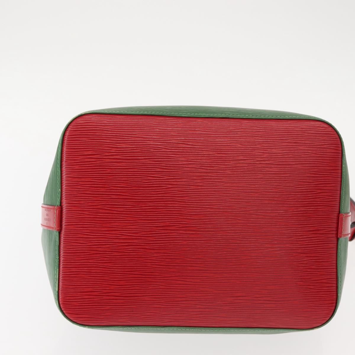 Louis Vuitton Bicolor Petit Noe Handbag Epi Leather Green Leather Shoulder Bag Bag (Pre-Owned)