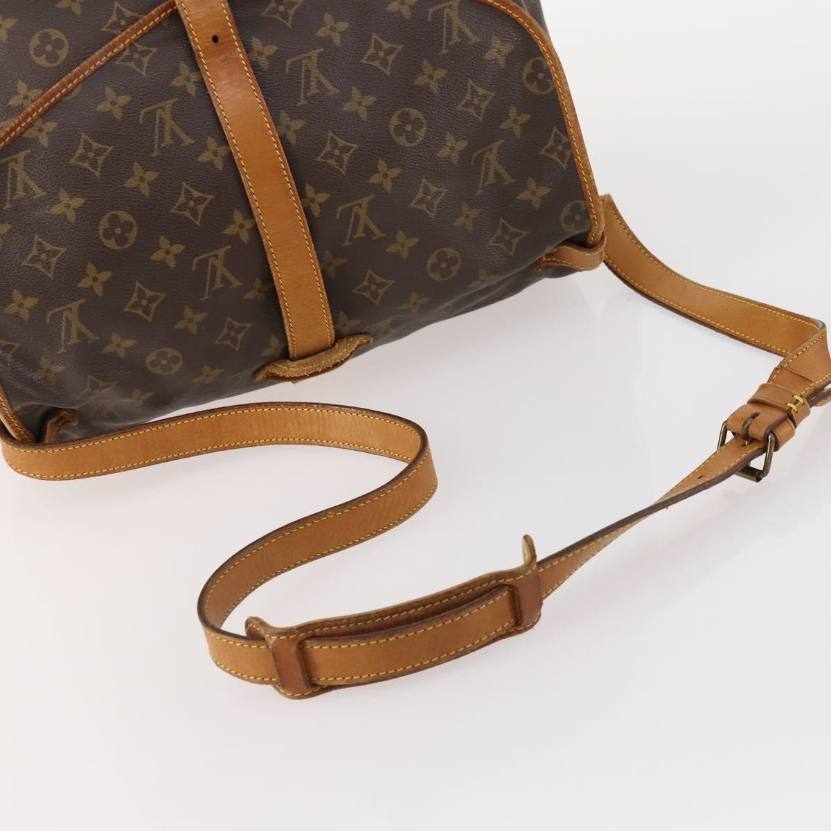 Louis Vuitton Saumur Handbag Monogram Canvas Brown Canvas Shoulder Bag Bag (Pre-Owned)