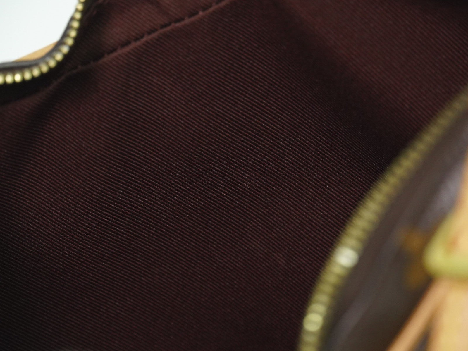 Louis Vuitton Croissant Handbag Monogram Canvas Brown Canvas Shoulder Bag Bag (Pre-Owned)