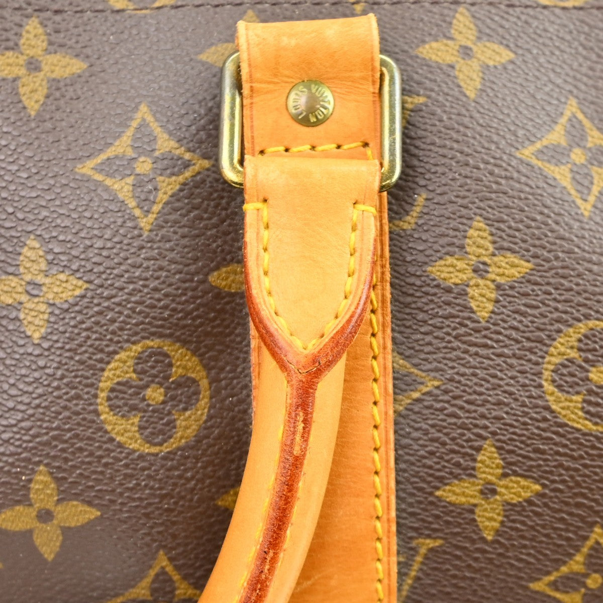 Louis Vuitton Keepall Bag Monogram Canvas Brown Canvas Travel Bag Bag (Pre-Owned)
