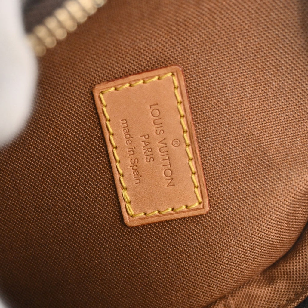 Louis Vuitton Pochette Gange Monogram Canvas Brown Canvas Clutche & Pouche Bag (Pre-Owned)