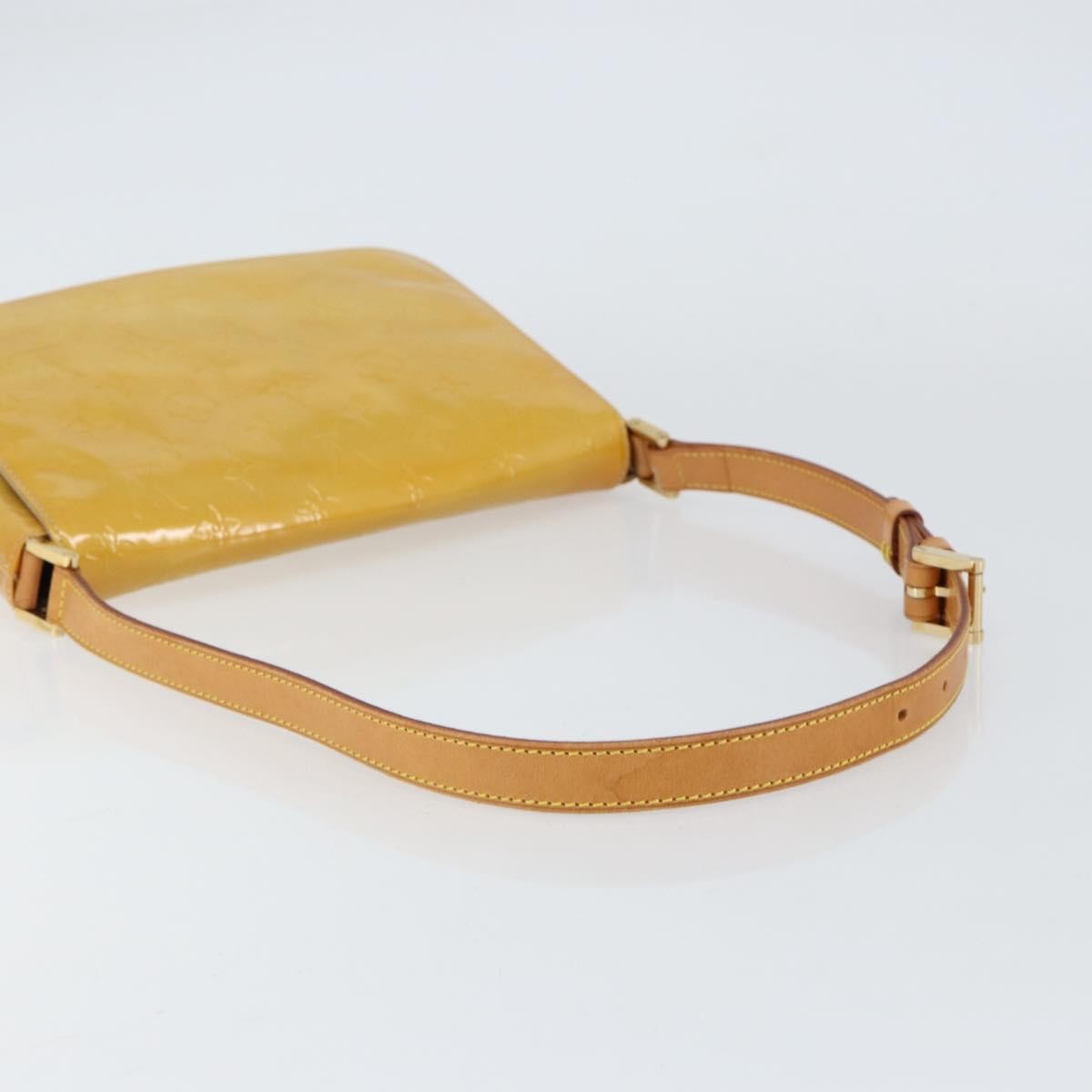 Louis Vuitton Thompson Street Handbag Monogram Vernis Beige Patent_Leather Shoulder Bag Bag (Pre-Owned)