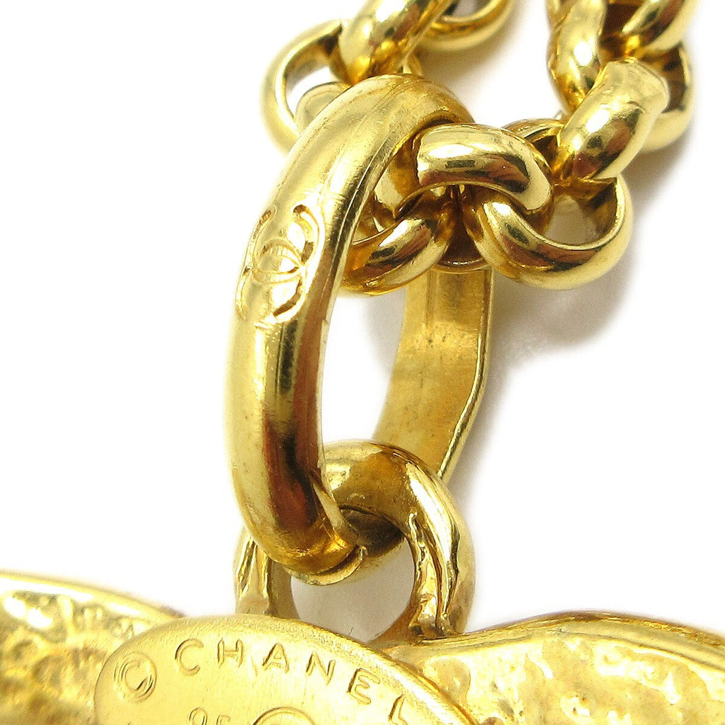 Chanel Cc Heart Pendant Necklace Metal Gold Gold_Plated Necklace Jewelry (Pre-Owned)