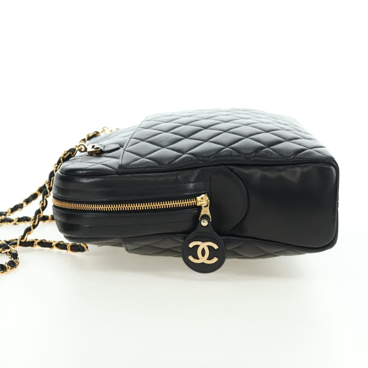 Chanel Vintage Zip Chain Shoulder Bag Quilted Lambskin Black Leather Shoulder Bag Bag (Pre-Owned)