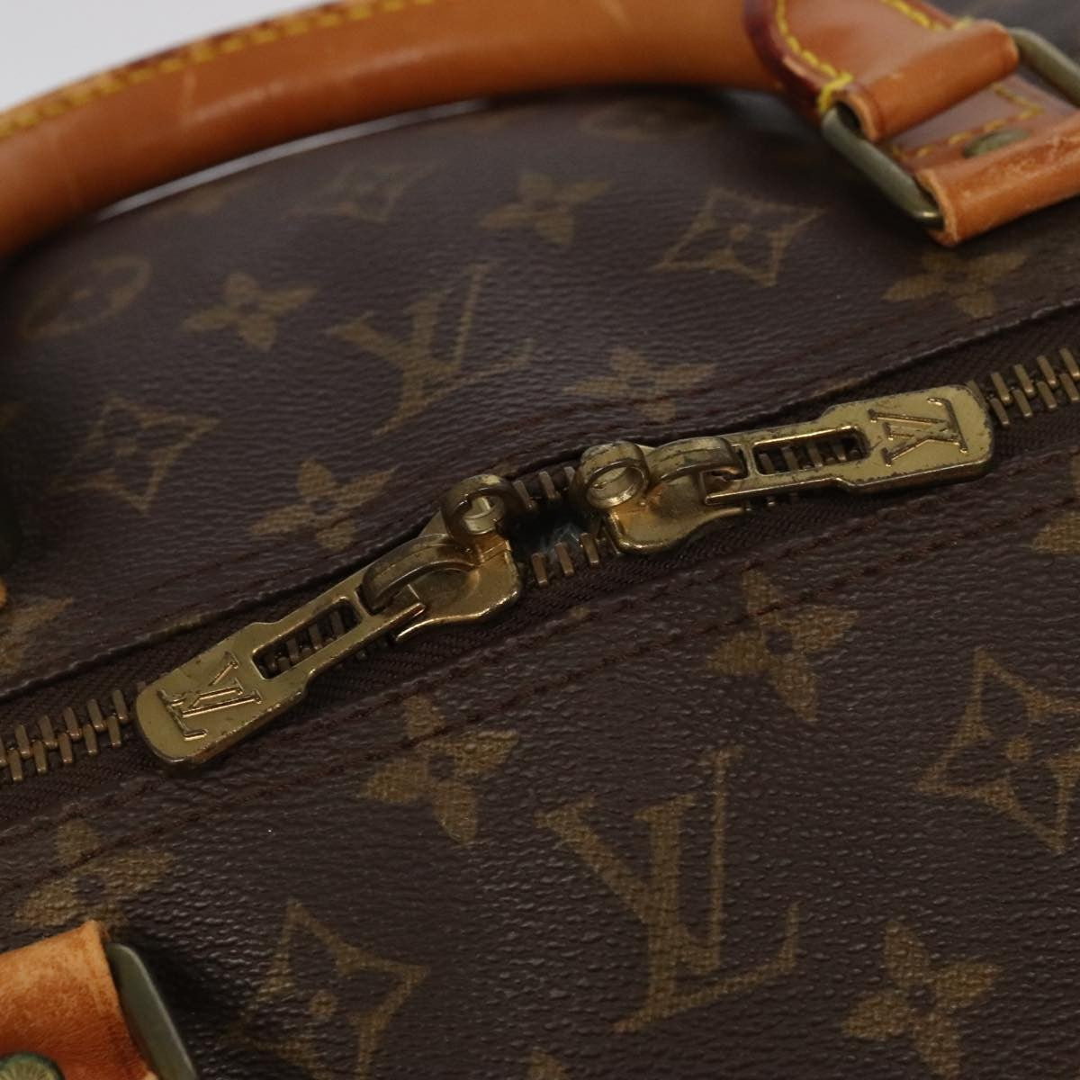 Louis Vuitton Keepall Bag Monogram Canvas Brown Canvas Travel Bag Bag (Pre-Owned)