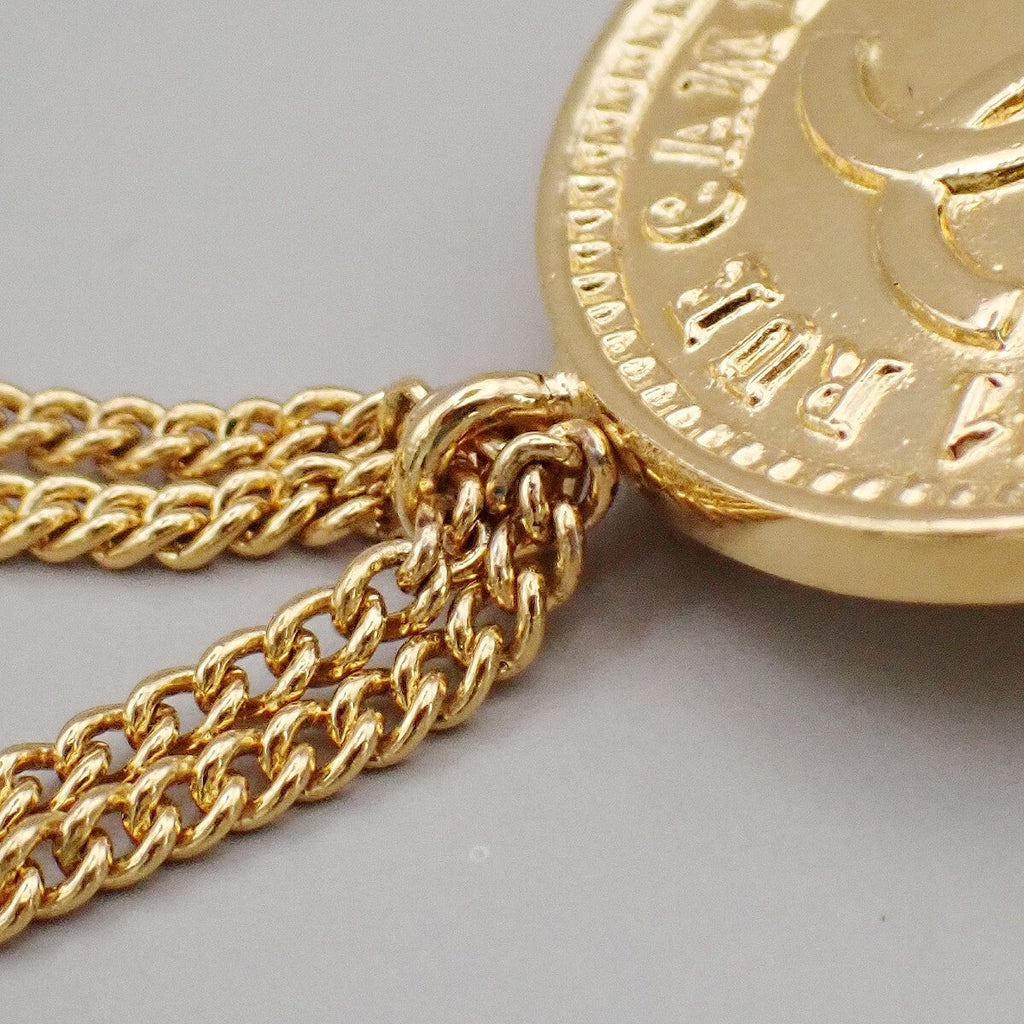 Chanel Vintage Medallion Flap Bag Brooch Metal Gold Gold_Plated Brooch Jewelry (Pre-Owned)