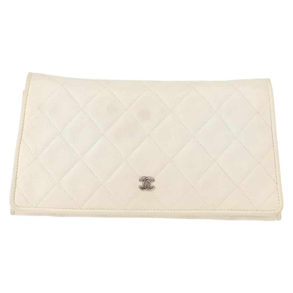 Chanel Full Flap Wallet On Chain Quilted Lambskin White Leather Clutche & Pouche Bag (Pre-Owned)