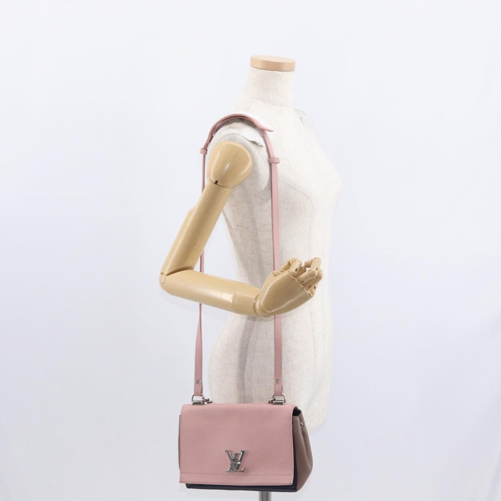 Louis Vuitton Lockme Ii Handbag Leather Pink Leather Shoulder Bag Bag (Pre-Owned)