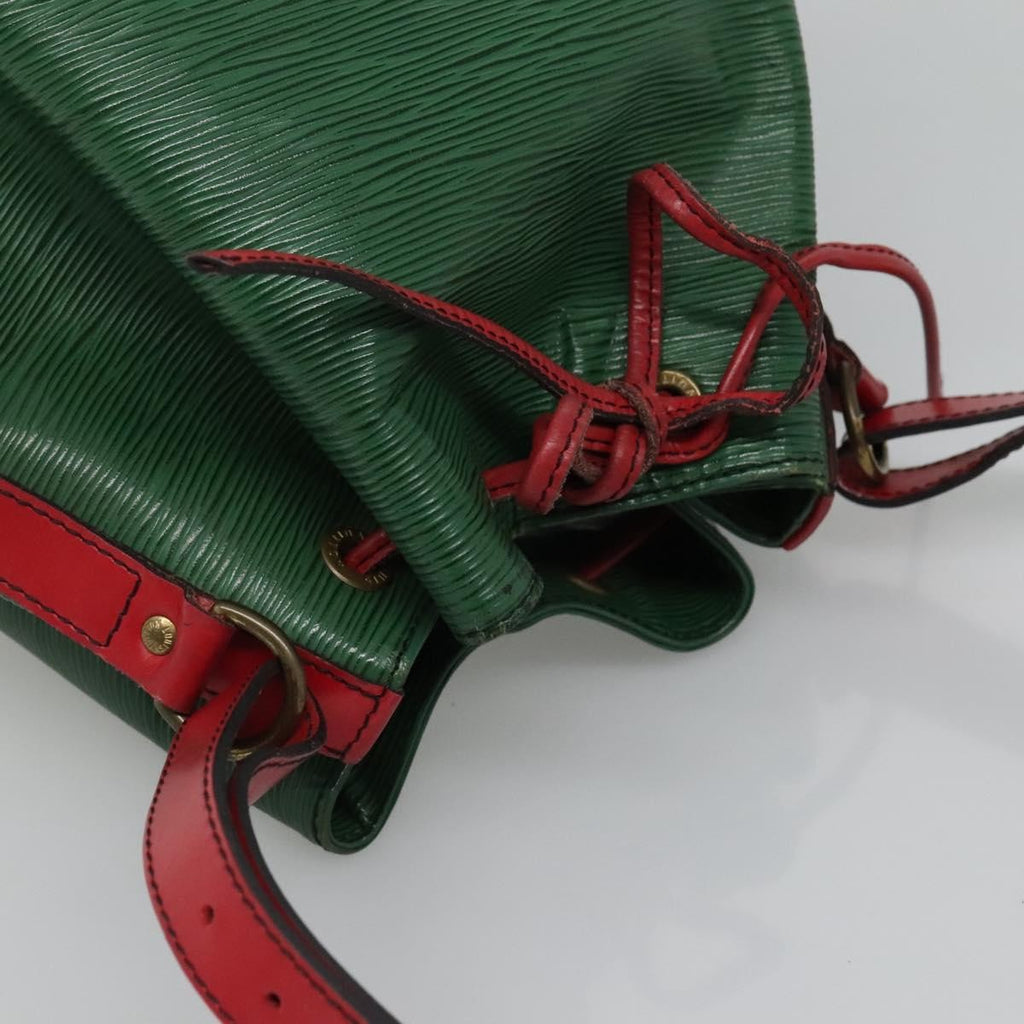 Louis Vuitton Bicolor Petit Noe Handbag Epi Leather Green Leather Shoulder Bag Bag (Pre-Owned)