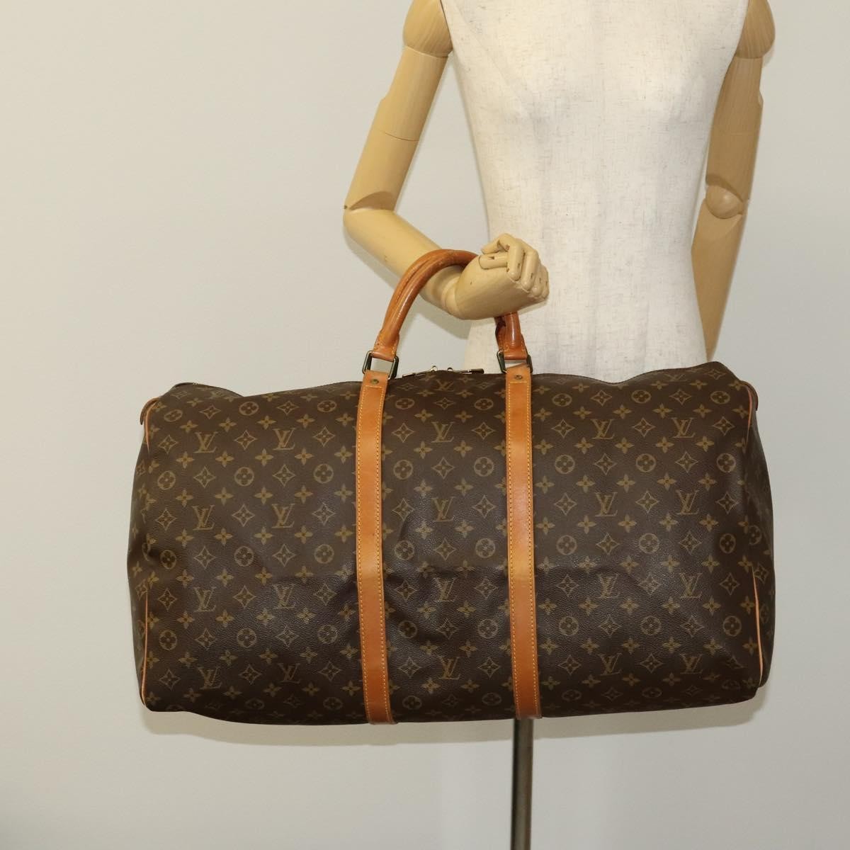 Louis Vuitton Keepall Bag Monogram Canvas Brown Canvas Travel Bag Bag (Pre-Owned)