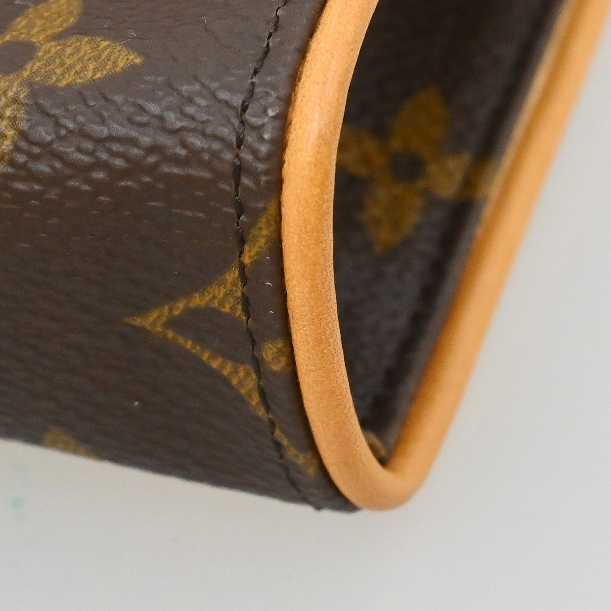 Louis Vuitton Florentine Pochette Monogram Canvas Brown Canvas Clutche & Pouche Bag (Pre-Owned)