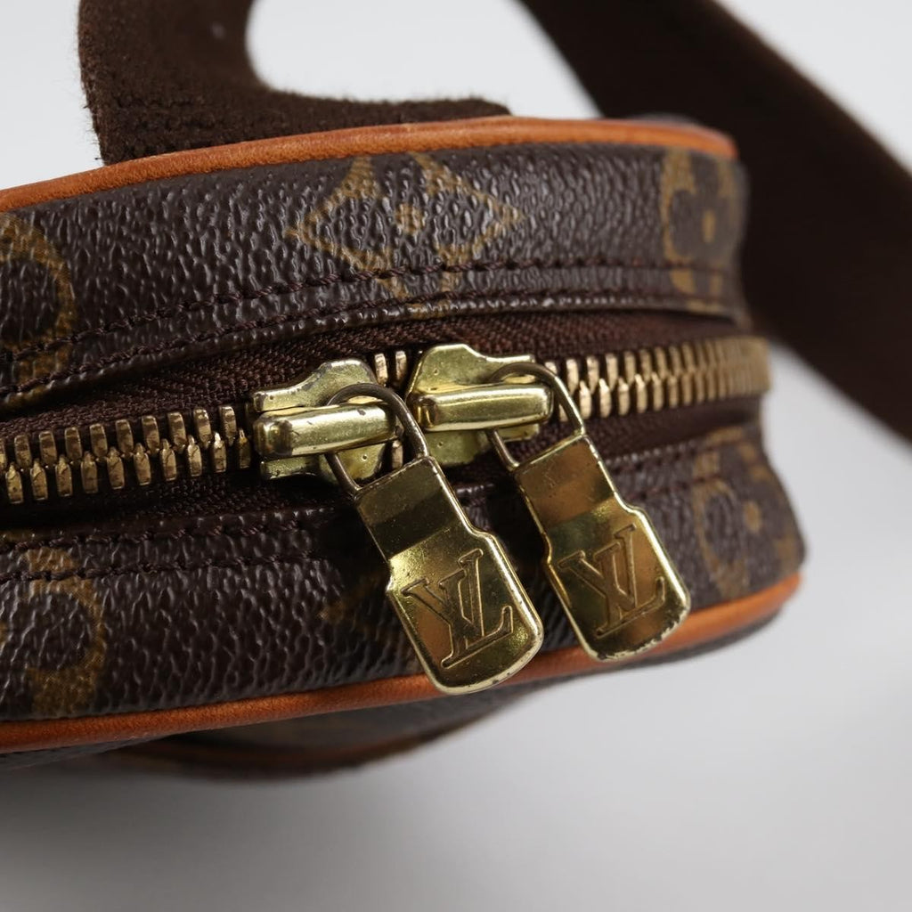Louis Vuitton Pochette Gange Monogram Canvas Brown Canvas Bag (Pre-Owned)