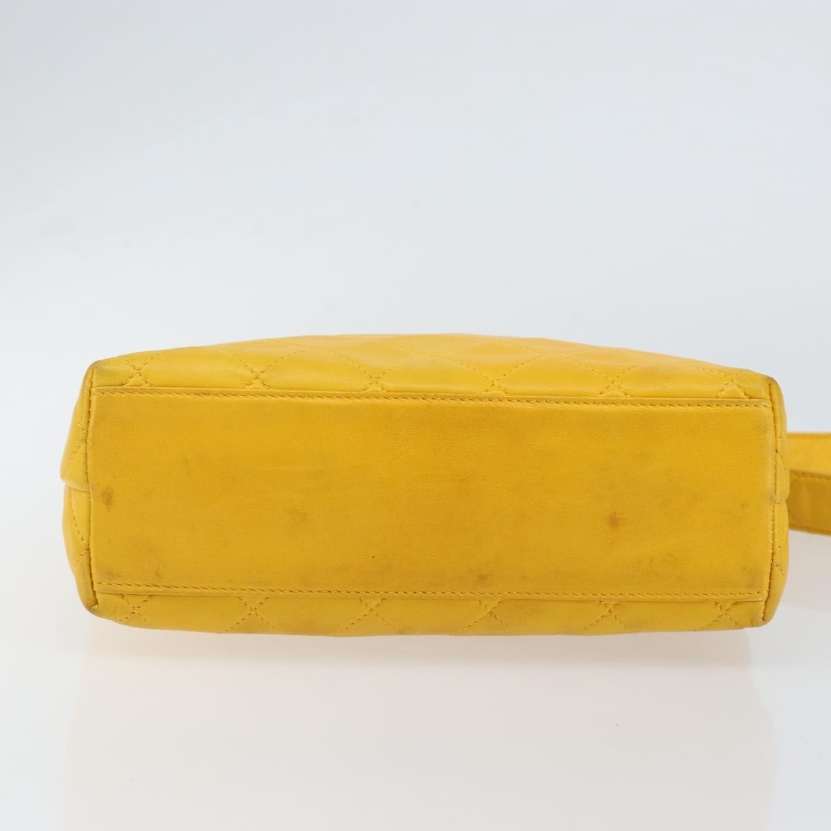Chanel Vintage Cc Fold Over Shoulder Bag Quilted Lambskin Yellow Leather Shoulder Bag Bag (Pre-Owned)