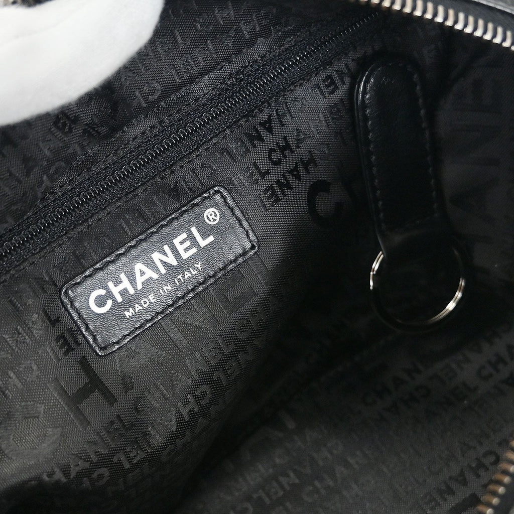 Chanel Square Stitch Bowler Bag Quilted Caviar Black Leather Shoulder Bag Bag (Pre-Owned)