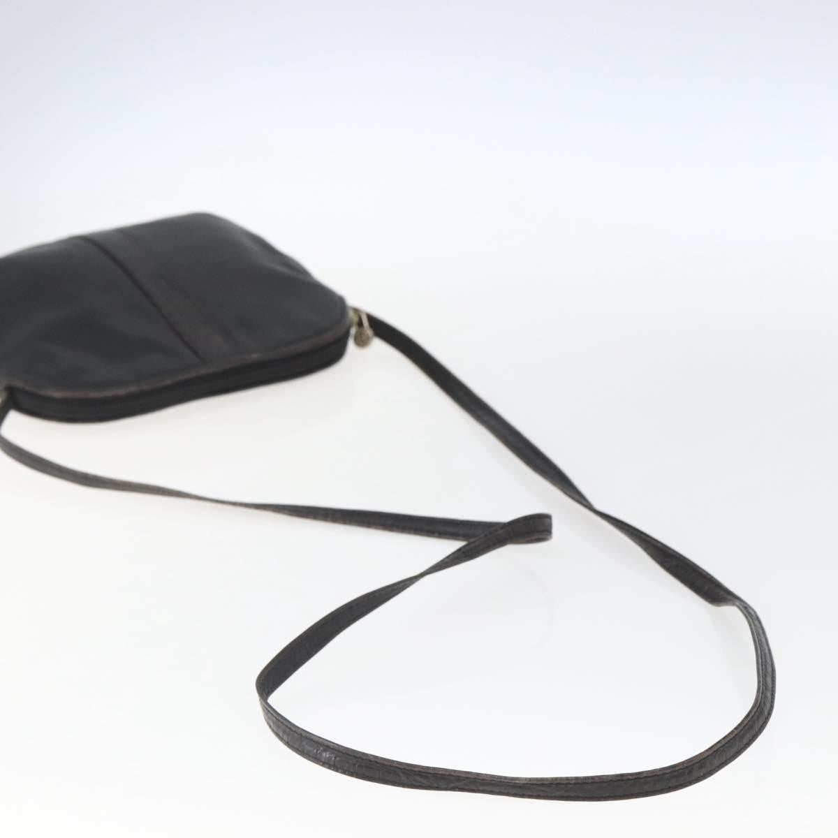 Fendi Vintage Shoulderbag Leather Black Leather Shoulder Bag Bag (Pre-Owned)