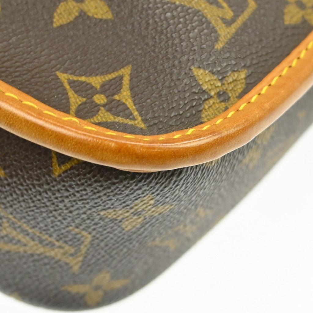 Louis Vuitton Sologne Handbag Monogram Canvas Brown Canvas Shoulder Bag Bag (Pre-Owned)