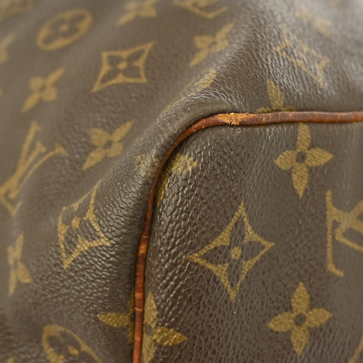Louis Vuitton Keepall Bag Monogram Canvas Brown Canvas Travel Bag Bag (Pre-Owned)