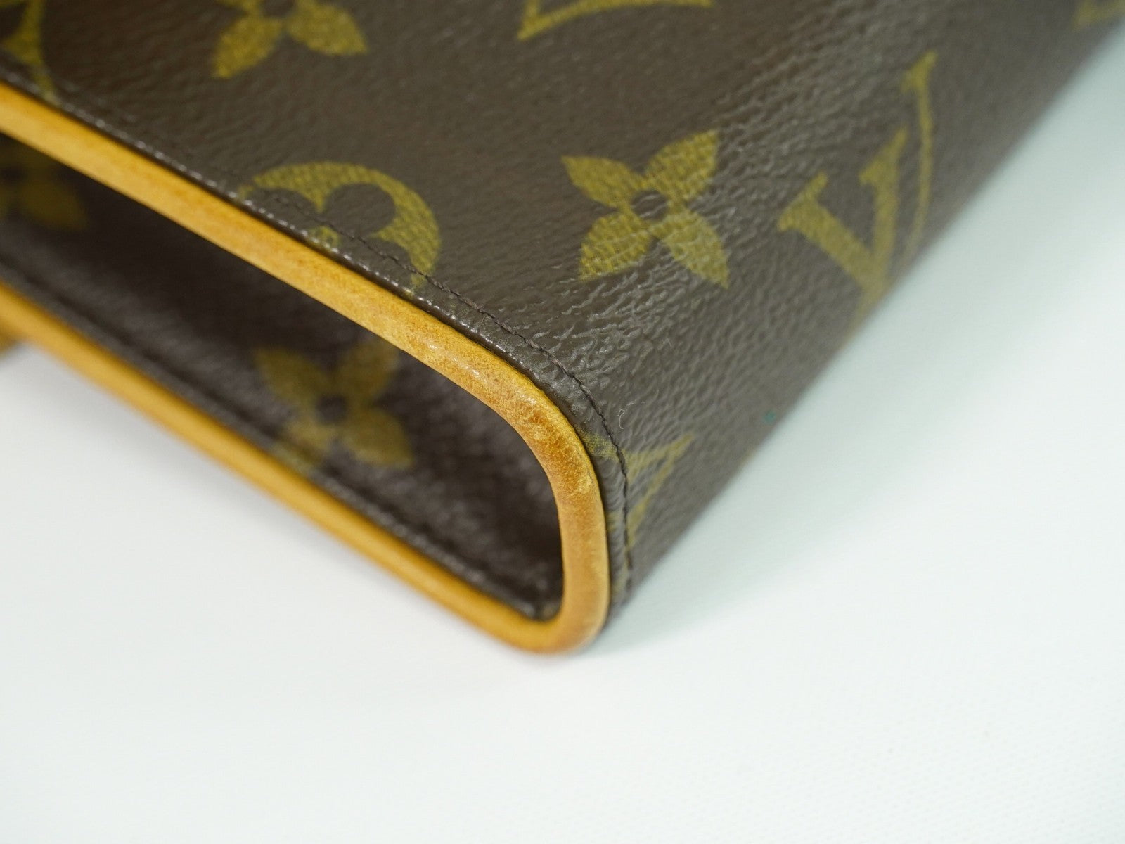 Louis Vuitton Florentine Waist Bag Monogram Canvas Brown Canvas Shoulder Bag Bag (Pre-Owned)