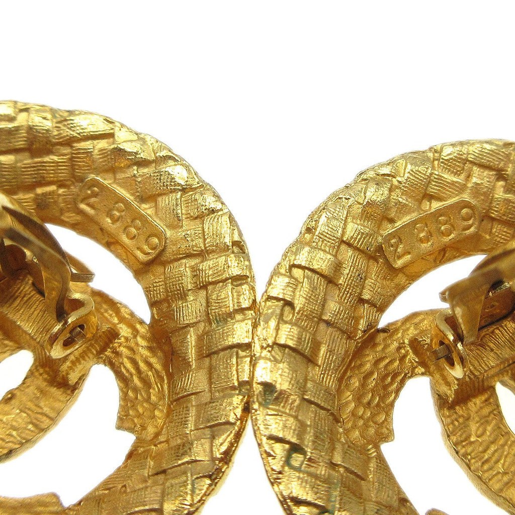 Chanel Vintage Cc Round Cutout Clip-On Earrings Metal Gold Gold_Plated Earrings Jewelry (Pre-Owned)