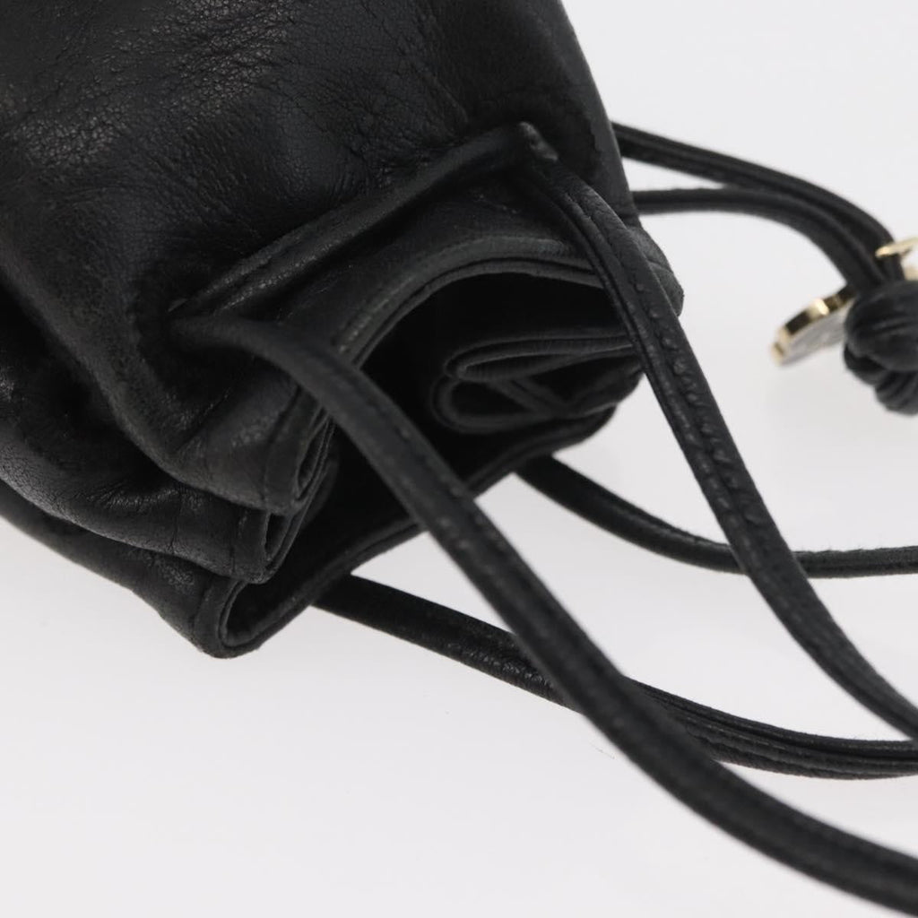 Chanel Camellia Clutch Bag Leather Black Leather Clutche & Pouche Bag (Pre-Owned)