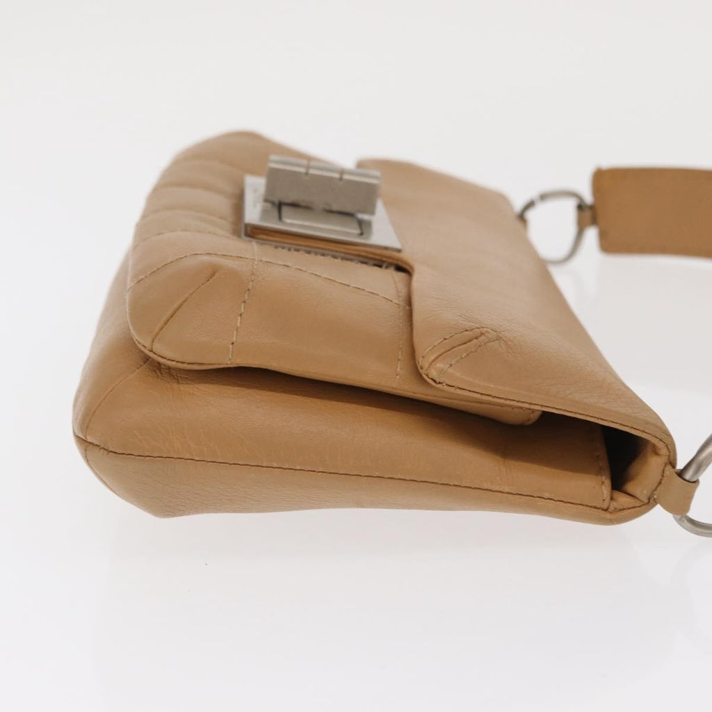 Chanel Giant Mademoiselle Lock Shoulder Bag Quilted Leather Beige Leather Shoulder Bag Bag (Pre-Owned)
