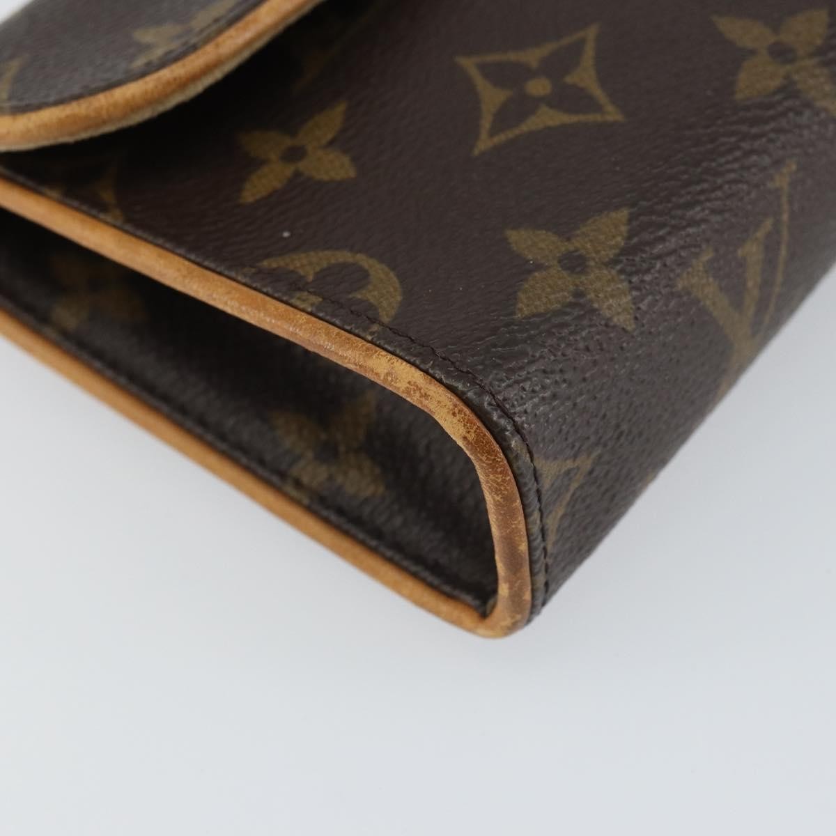 Louis Vuitton Florentine Waist Bag Monogram Canvas Brown Canvas Clutche & Pouche Bag (Pre-Owned)