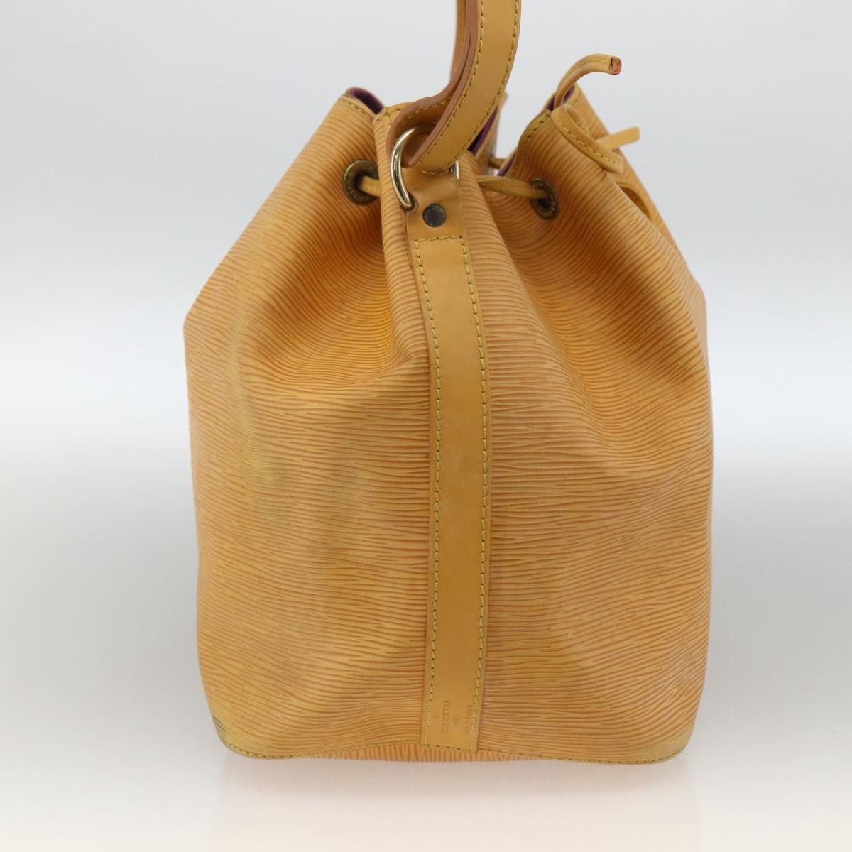 Louis Vuitton Petit Noe Handbag Epi Leather Yellow Leather Shoulder Bag Bag (Pre-Owned)