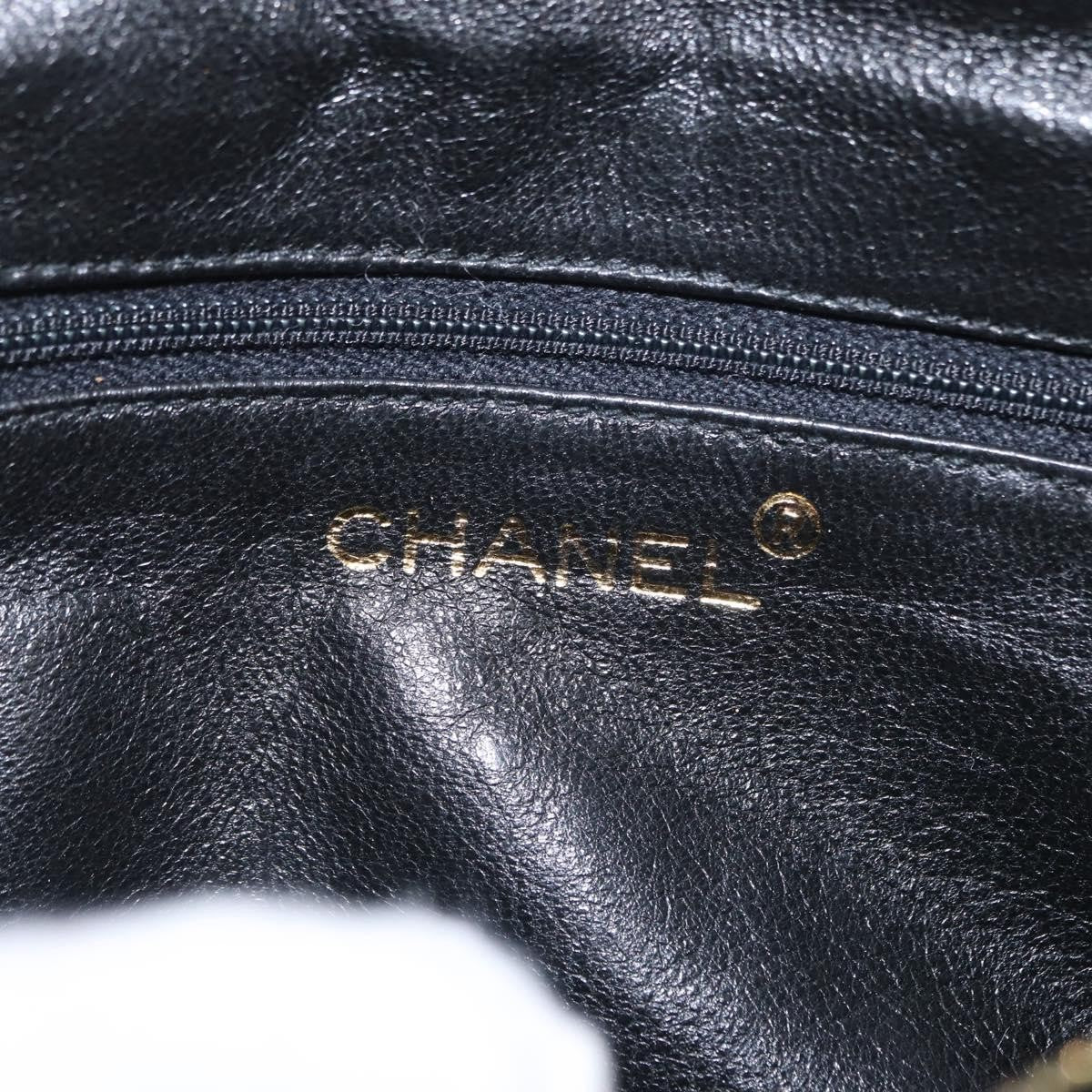 Chanel Vintage Zip Belt Bag Quilted Lambskin Black Patent_Leather Clutche & Pouche Bag (Pre-Owned)