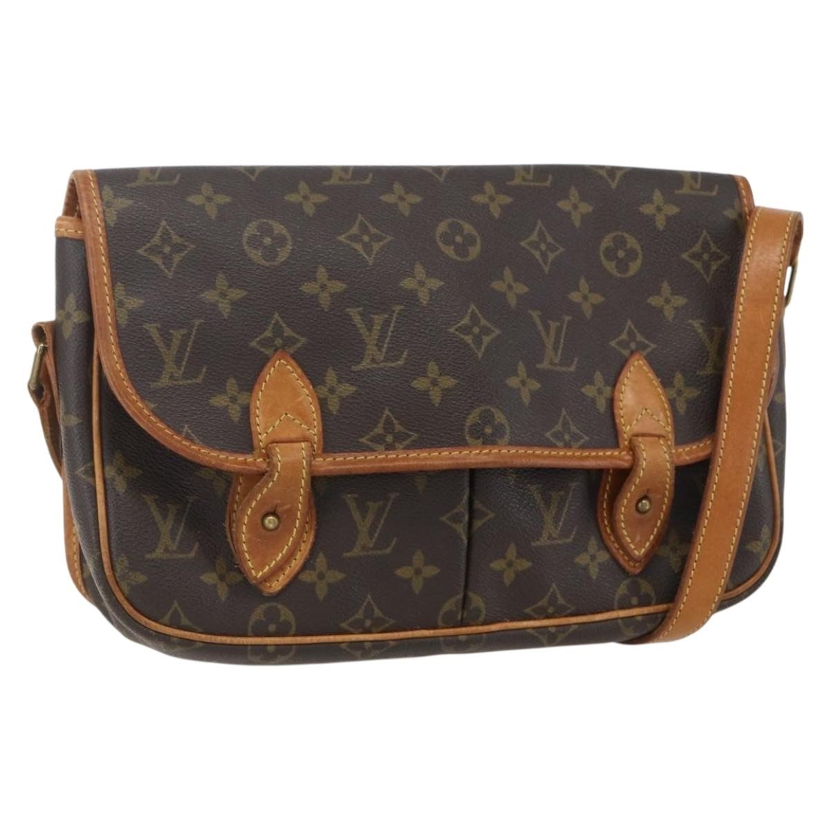 Louis Vuitton Sac Gibeciere Messenger Bag Monogram Canvas Brown Canvas Shoulder Bag Bag (Pre-Owned)
