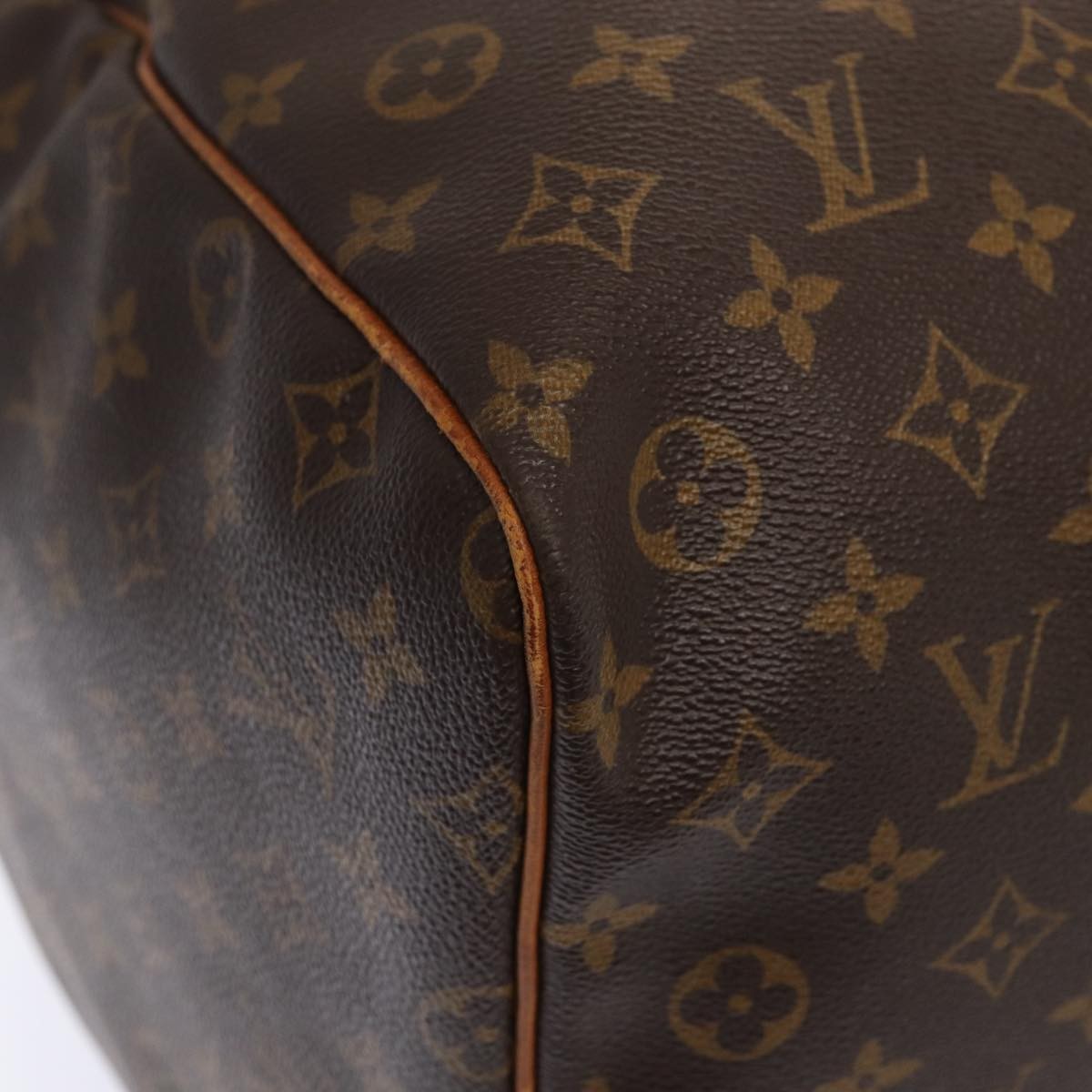 Louis Vuitton Keepall Bag Monogram Canvas Brown Canvas Travel Bag Bag (Pre-Owned)