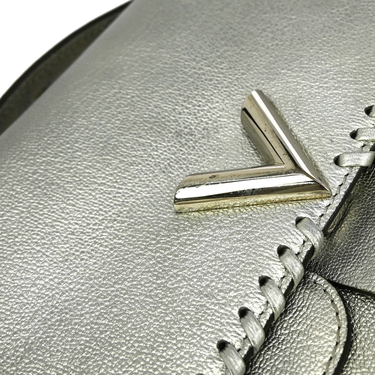 Louis Vuitton Very Chain Bag Whipstitch Leather Silver Leather Shoulder Bag Bag (Pre-Owned)