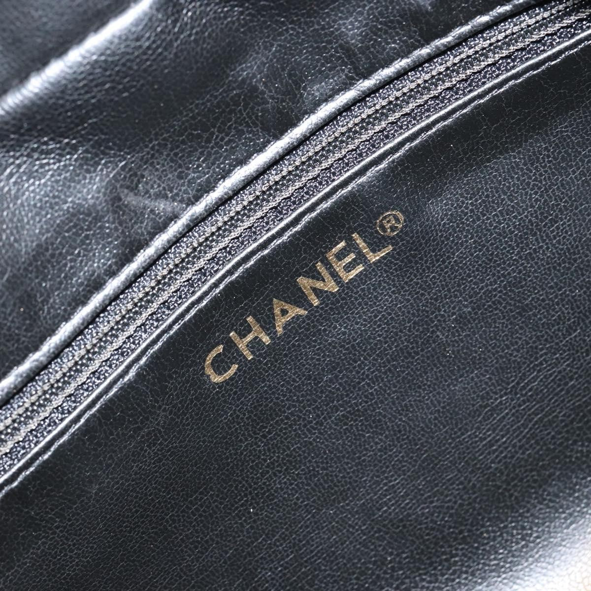 Chanel Vintage Toiletry Pouch Leather Black Leather Clutche & Pouche Bag (Pre-Owned)
