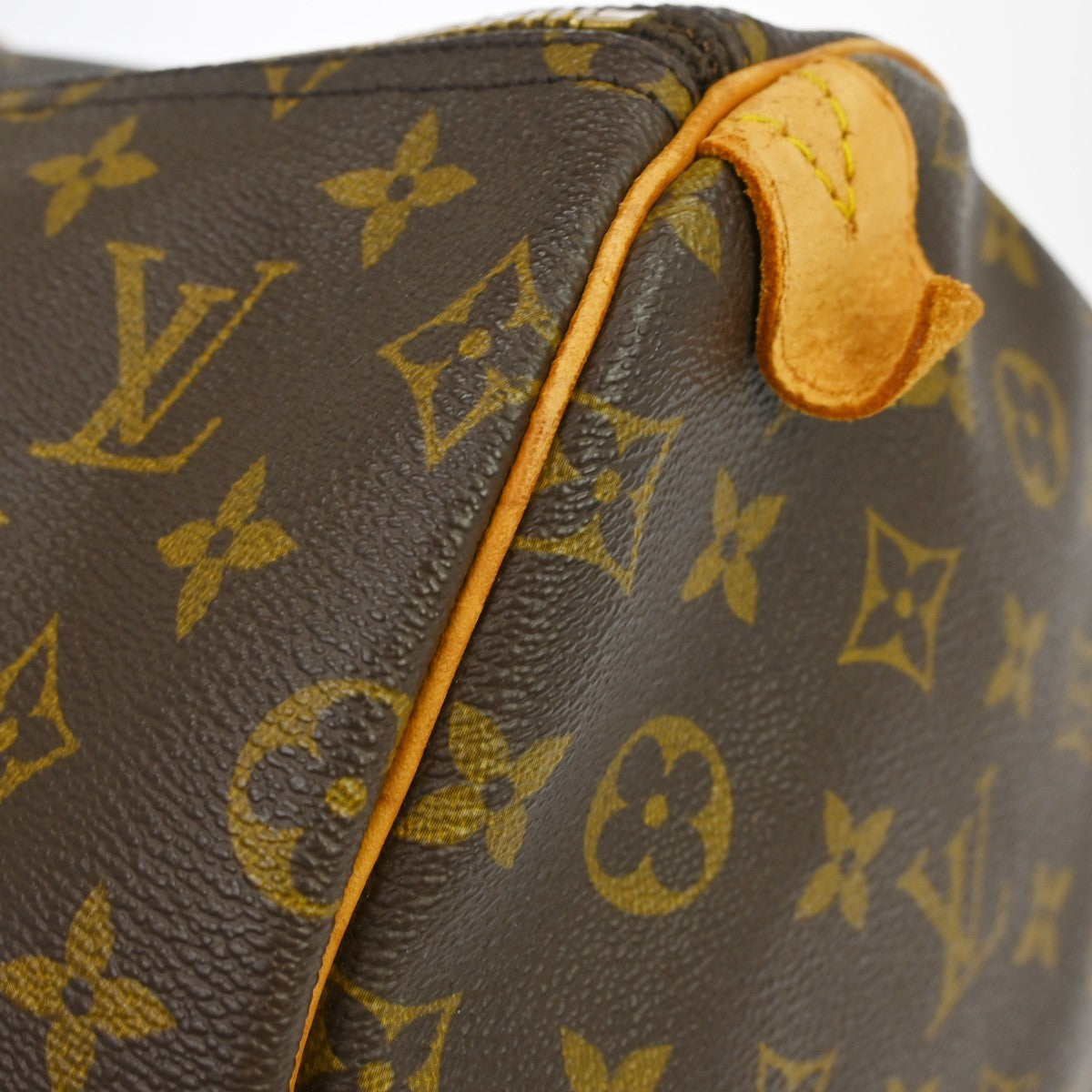 Louis Vuitton Keepall Bag Monogram Canvas Brown Canvas Travel Bag Bag (Pre-Owned)